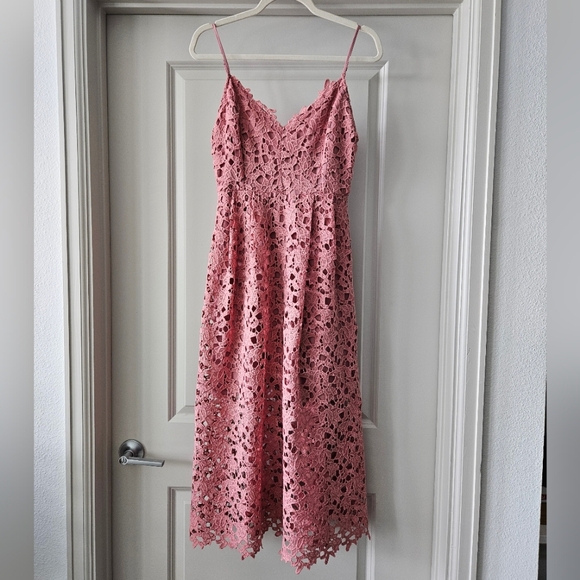 ASTR The Label Lace A Line Midi Dress Pink Mauve Size: Medium - Picture 2 of 16
